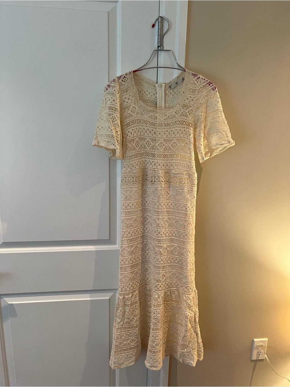 NWOT Women’s Lace Maxi Dress
